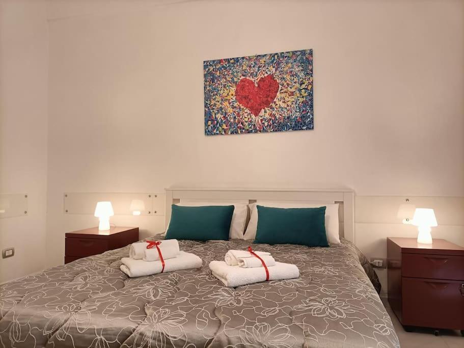 Fashion Cathedral Apartment, Centro Storico Napoli Экстерьер фото